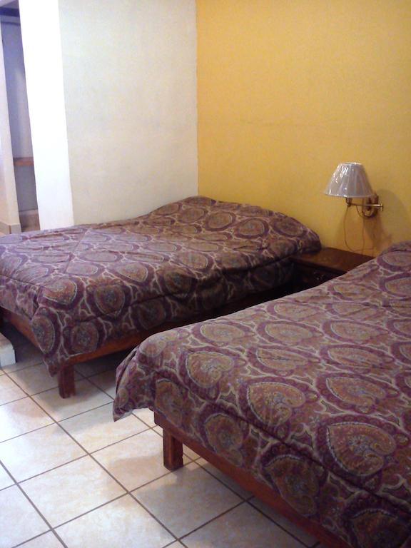 Hotel Los Balcones Parras de la Fuente Δωμάτιο φωτογραφία
